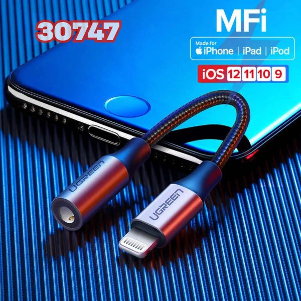 Cáp Lightning sang cổng âm thanh 3.5mm Ugreen 30756 US211 dài 10cm, Màu xám, Dây bọc dù cao cấp