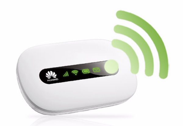 Thiết bị phát Wifi 3G Huawei E5220 có sẵn pin, tốc độ 21.6Mbps