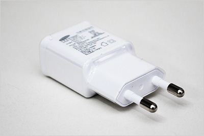 Adaptor Samsung EP-TA20KWK 5V-2A sạc nhanh chính hãng xuất xứ Hàn Quốc