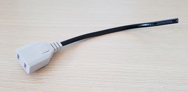 Phích âm đấu dây điện có dây