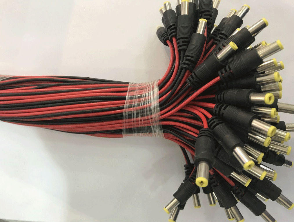 Jack cắm nguồn tổng cho camera ( bó 100 sợi )