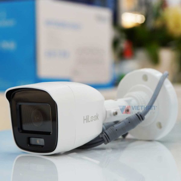 Camera an ninh ngoài trời Hilook THC-B127-P 2MP, chống ngược sáng DWDR, đèn ánh sáng trắng 20m