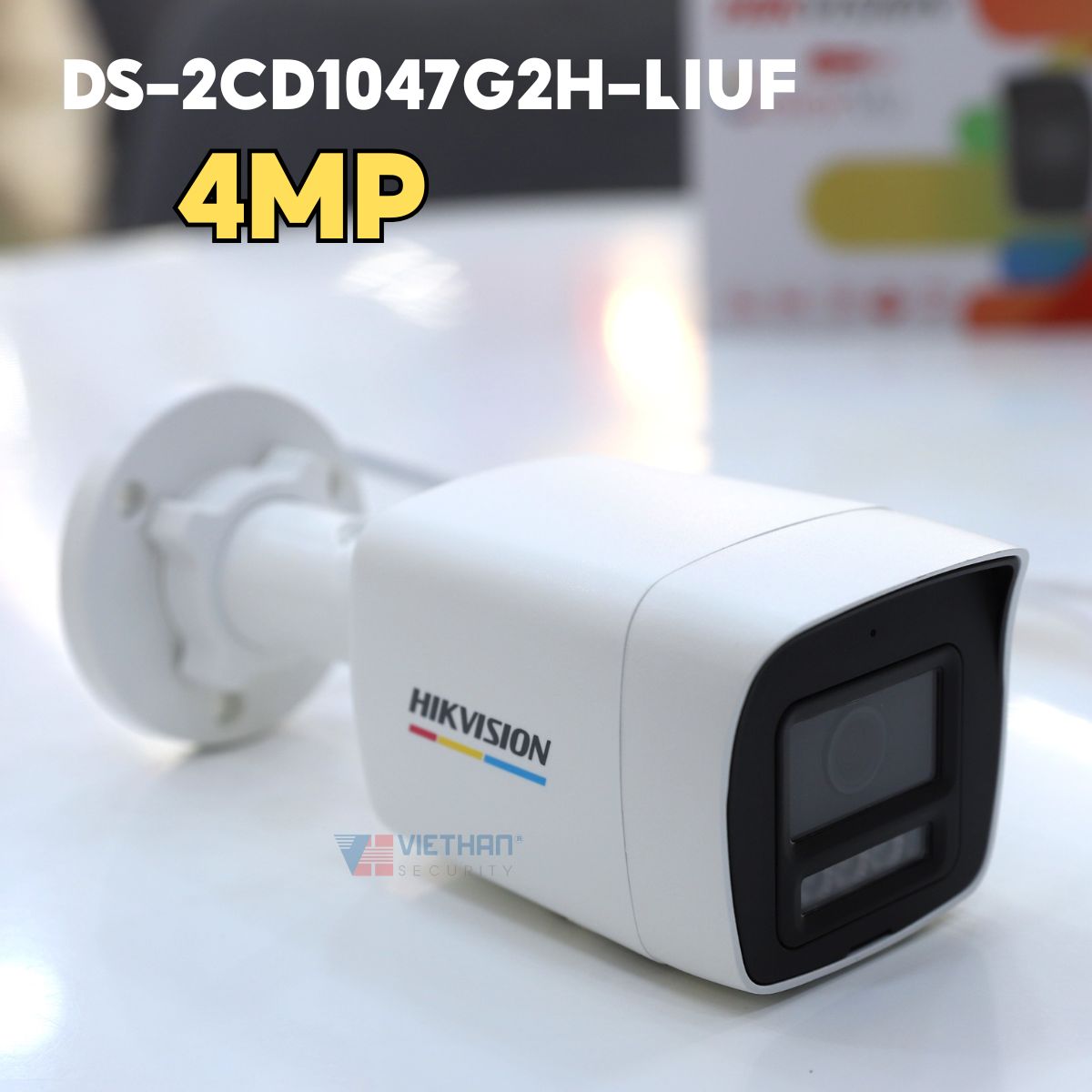 Camera IP colorvu hồng ngoại 30m Hikvision DS-2CD1047G2H-LIUF 4MP, WDR 120dB
